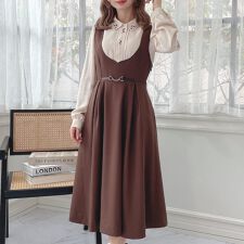 フィント(FINT)のチェーンビット使いディープＶネックジャンパースカート