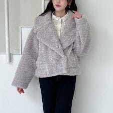 フィント(FINT)のビッグカラーボアコート