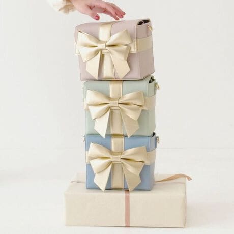 [^:56AC04a004]NlCIv[gBAGNoꁚfUC|Cg傫ȃ{SAƂтL[gȃv[g{bNXobOÎ鍇fނ̃{͓ʊՂŁA܂Ƀzf[V[YɎȂfłB}`ƂĂāAzTCYŎg₷IXXX^COR[f̎ɂȂĂ̂ŃVvȃACe킹̂͂A{ĝjbg`FbNACeƃV[Y[hՂɃR[fyނ̂IXXBR[fBl[g̃ANZgɂȂĂ邱ƊԈႢȂ̈iłByFz 15.5cm 19cm }`12.5cm V_[90`99cm