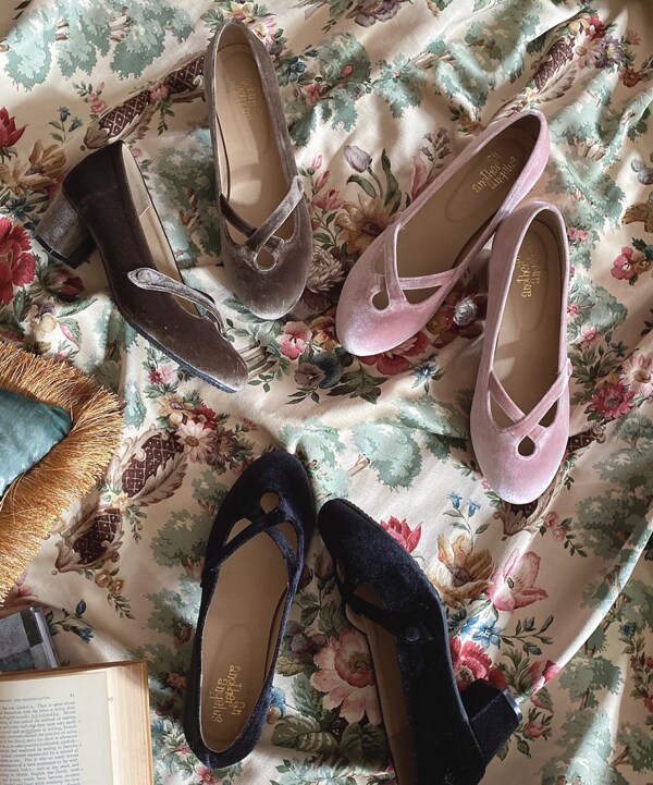 新品☆ベロア素材パンプス セール価格 AREZZO アレッツォ フラットシューズ レディース パンプス