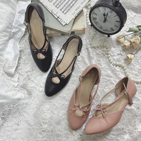 [^:45BA01c001]Vintage[hՂȃgȃ{gڂ䂭pvXBZp[g̃fUCtF~jȕ͋CY킹܂BA[hgD̑lۂVGbgNVJȃR[fiȃR[f܂ŕLX^COɍ킹₷|CgBg₷sNx[WƃubN2Fłpӂ܂ByLz24.5`25cmCY22.4cm\[0.3cmq[5.5cmNEWARRIV