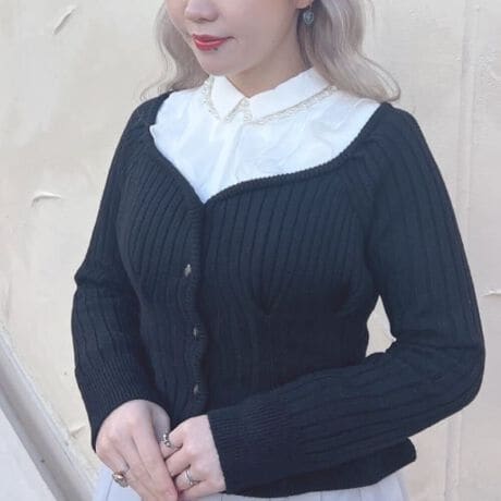 [^:48BJ04j018]RZbĝ悤ɃEGXgƃVFCvNVJȃVGbg̃J[fBKB܂Ƃ̔̂JbeBOfBȕ͋CɁBEGXgЂƐ̍LVGbgtA[XJ[gƍ킹ƂVGbgɓĂ܂BtBbgtA[̃VGbgɂȂXJ[gƍ킹ĂƂƂNVJɒȂāc{h[͐Ԃɋ߂FłByFzg45.5cm 84cm 59.5cm EGXg68cmNEWARRIV