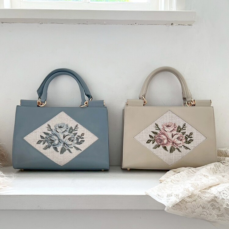 アンアナザーアンジェラス　ローズ　刺繍　ハンドバッグ クリアハンドルバッグ アンアナザーアンジェラス ローズ 刺繍 ハンドバッグ クリア