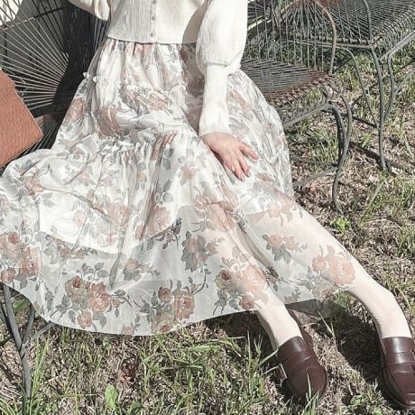 [^:55BG02q002]fUC|CgV[Ye[}̉fɏoĂ郍[YK[f̃V[CXpCAꂽan another angelusIWĩ[YvgXJ[goBGA[ő@ׂȃ`[nɃMU[Ղ񂹂eBA[hVGbgӂƌy₩ȕ͋CɁc?EGXg̓S̎dlȂ̂ŃbNXSn|CgBIXXX^CO̎hJgbvXƂ̍킹C`IVBIWiR[f؂₩ɂĂ̂ŃXJ[gɂVvȃujbgƂ̍킹߂łB|PbgFȂEGXgSF藠nF萶nF炩ߓFȂyFz EGXg100`58cm  e84.5cm