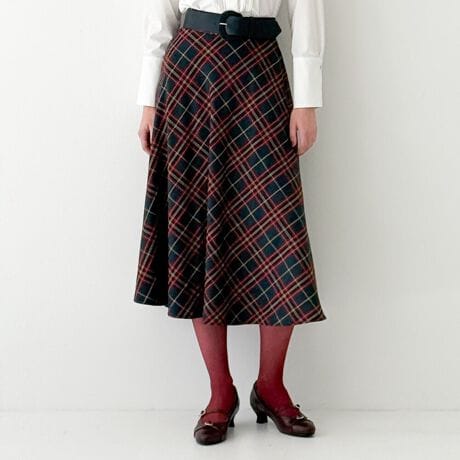 [^:55BG03p008]fUC|CgtA[̔VGbgڂ䂭`FbNXJ[gB̑xgƃobŇ`ƂтNVJŏiȈەYiV[Y[h郌gȃrbO`FbNR[f؂₩ɓĂ܂BIXXX^COVvȃfUC̃uEXVc͂AjbgWPbgƍ킹X^CO߂łBLgbvXƂ̑ǂ̂ŁAՂƒ񂵂y݂܂B|PbgFt@Xi[FTCht@Xi[EGXgSFŵ݂藠nF萶nFӂFȂyFz EGXg72.5`63cm e80cm