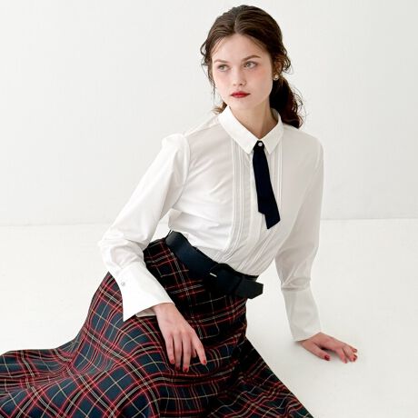 [^:55BF02j011]fUC|CgtĝƌrW[tiȃ^CtVcB^C͖tŎO\Ȃ߁AȂ̕L̂|Cgł悭tA[ɍL郍OJtXNVJȃ[h߂ĂiBIXXX^COWXJL~s̃Ci[ƂĂ͂A{gɍ킹VvȃgbvXƂĂ劈􂵂Ă܂BLACeƂ̃X^COy߂î߁AՂƒ񂵂yŁBFOFF WHITEc₠ ^ BEIGEcȂnFȂnFӂ^CFO\yFz g(O/)60.5/63cm 102cm 37cm 58cm EGXg97cm