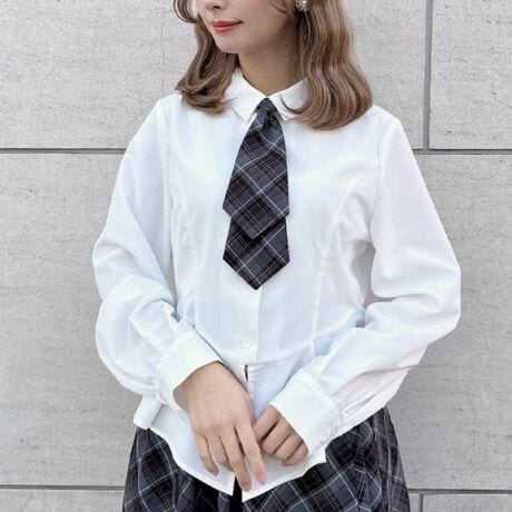 [^:56BF01j013]fUC|Cgyv̔VGbgڂ䂭lN^Ct̃VcBV[Y[hĂ`FbNlN^C͎O\Ȃ߁AVvȃVcƂĂ܂plؑւ{̓IȃVGbgƃEGXg̐ؑփCŁARƃX^CAbviBIXXX^COlN^CƂ̃`FbNgpXJ[gƂ΂蒅Ȃ̂IXXłBCɓ̃NVJsbNă[hՂɃR[fyŁBFȂnFȂnFӂ^CFO\yFz g48.5cm 96cm 37cm 58.5cm EGXg82cm