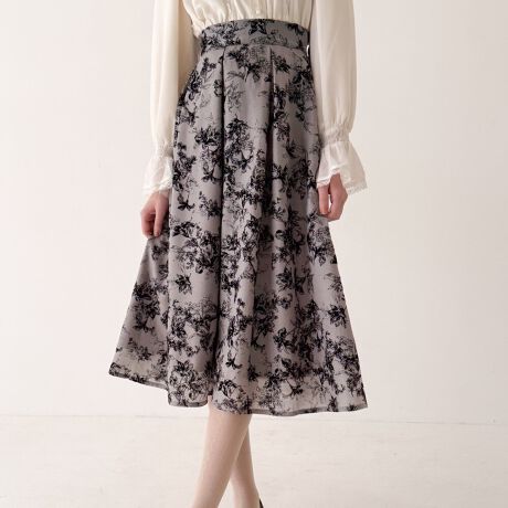 [^:56BG02p010]fUC|CgtbL[̑@ׂȉԕNVJȃXJ[gB^bNՂƓVGbgŁAтɂӂƏ_炩h郌fBȎdオɁ悭̂fނiŁAV[Y[hĂiBIXXX^COVvȃVcuEX͂Ajbgƍ킹tF~jȒȂIXXBpvXnhobOȂǂ̂菬킹āAʂȓ̒Ȃɂsb^łB|PbgFt@Xi[FTCht@Xi[EGXgSF ݂̂藠nF萶nFӂitbL[vg̋NъjFȂtbL[H͑fނ̓ivIȂ̂ł͂܂BJԂƂŖщHꕿȂꍇ܂̂ł炩߂Był߂ɁA̍ۂ͗ԂāA₳􂢂ĂByFz EGXg75.5`65cm e81cm