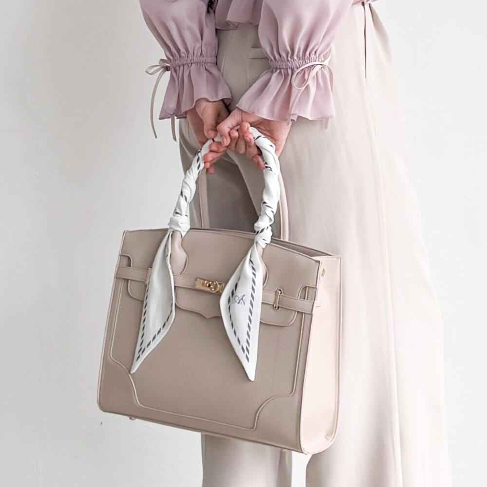 [�}���C]�X�J�[�t�n���h���t�F�C�N���U�[�g�[�g�o�b�O/�A���A�i�U�[�A���W�F���X�ian another angelus�j PINK BEIGE