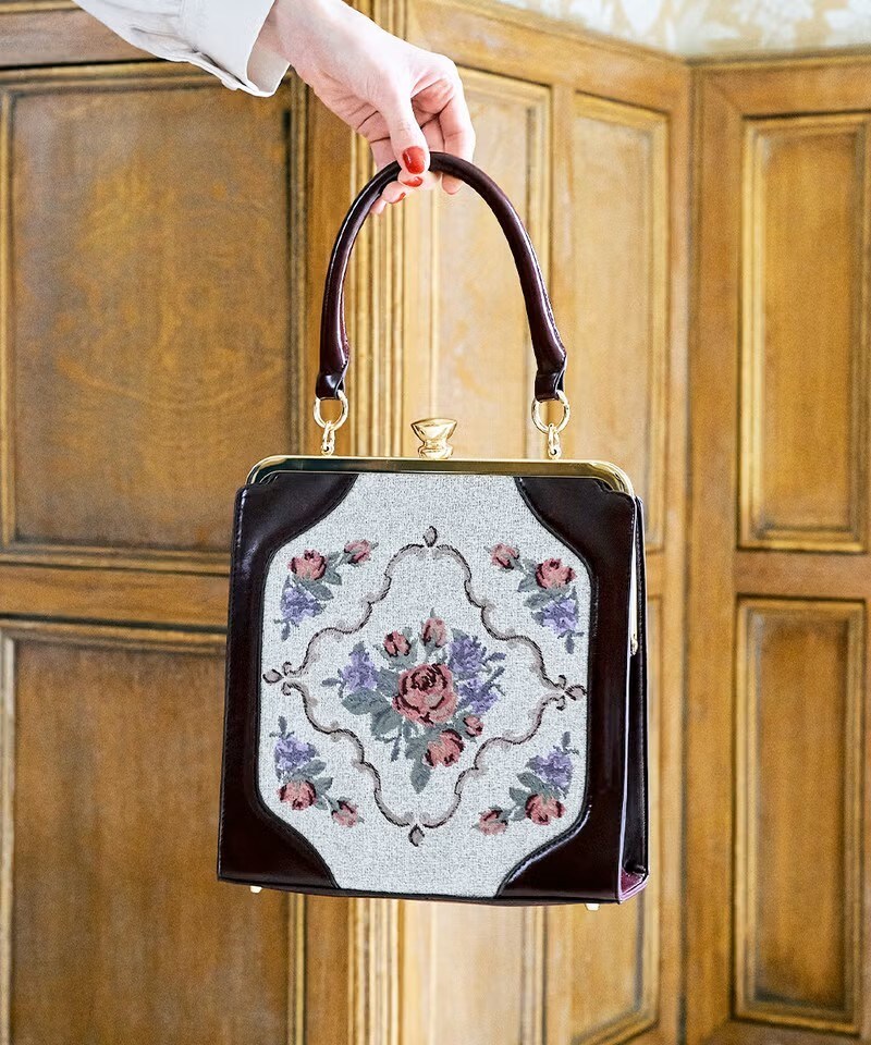 an another angelus 花柄刺繍 2wayバッグ アンアナザーアンジェラス(an another angelus) レディース