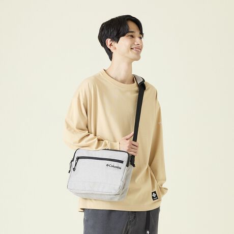 [^:PU8780]{V[Yɂ̓RrAȂł̝͂eNmW[uIjV[hvpfނgpBJ≘ʓIɒe܂Bʏ̐nɔׁA3.5{̑Azfo܂Bǂ̃ACeIȂ̂́AāEgɕtĎ邻́uyvłBipadȂǂ̃^ubgTCYB2wɂȂĂ̂ŉוłĕ֗łB|PbgAꂽڂł킩郁bV|PbgȂǋ@\[Ă܂BO\ȃV_[pbg͌̔yĂ܂B