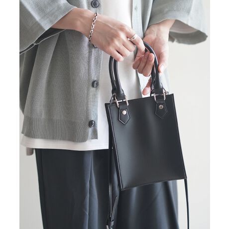 [^:RTG22033]DesignEgh̃XNGA^Ɏ莝nhvXBEtFCNU[̏iȌ򂪍߂BEʂȑ͂ȂAfUCƑfނ̗ǂBDetailERpNgȂ}`Ă@ڈȏɎ[͂g肪ǂBEV_[Xgbv͒߁O\BE莝nh͂肵Ăɓݎ₷BStylingEnhobOAV_[obOƂĎgpł2WAY^CvBEǂȃR[fBl[gɂ}b`~j}ȃfUCBEj킸gpł郆jZbNXȃACeBY󋵂Ȃǂɂċ̃fUCύXƂȂꍇ܂B\߂B