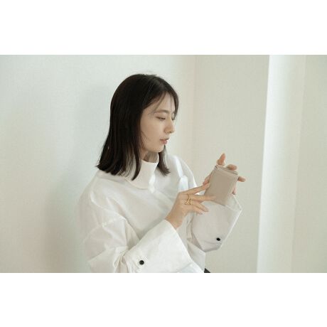 [^:RPG24025]ՂRƂtH~jzBRpNgȂ̂ŕi̊Ooɂ͂񃊃bvȂǂ̏[ł̂Ńp[eB[obOȂǂ̏obOɂ̂ŃtH[}ȃV[ɂ劈B{^J󂯂邾łDAJ[hAKׂĂo܂B~jzƂ͎vȂقǂ̎[͂őȂ肪ȏK܂B傫ĴŒgڂŕAoX[Yɂł܂B܂D܂炸ɕ[ł̂|CgBTChɂ̓JriOtĂ̂ŃobOX}zV_[Ɏt邱Ƃ\㎿ȃtFCNU[dlōoBŝ݃J[ŃjAX̂lۂ͋Coł܂BEZFi͒p̖C⊾ɂAFڂ肷邱Ƃ܂BobỎו⒅piւ̐Fڂɂ͒ӂĂBÊꏊɒuƕϐF邱Ƃ܂Bꏊ⍂ł̕ۊǂ͔ĂBEނȂǖԂAw̑܂̂܂܂ł̕ۊǂ͔AXʂĂBE₨ł̊ې􂢂͂߂Bɋ߂ÂAVi[ExWgp܂ƁAϐFEό`̌ƂȂ܂BE̒ቺ⏝AR[eBǑɂȂ܂̂Œp̍ہAobOxgȂǁÂƂ̂ɒӂĂBEꂪt܂ܕۊǂƁAR[eBOϐF̌ɂȂ܂B