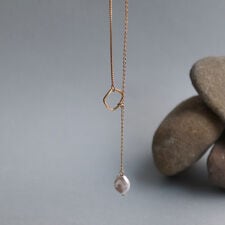 パールモチーフチェーンネックレス
