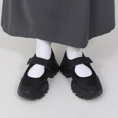 LX^Oɍ킹₷{[\[̃Xj[J[VoIpointEV[Y킸C^CcȂǂ킹ĉXj[J[BE{[\[ň芴AXgbvłŒł̂ŕ₷̂|CgE烌U[~bVّ̈fނŏiƃX|[eB[oBEghCNȃ[WF[͕LX^COɍ킹邱Ƃł̂ňꑫĂACeBi񁜃J[WJBLACK/WHITETCYWJi[J[TCYjSF22.0-22.5MF22.5-23.0LF23.0-23.5LLF23.5-24.0vbgtH[F6.0cmîCɓo^ @n[g}[NNbNIJ[̍ēגʒmAZ[m点܂BVbv̂Cɓo^ @ViēגʒmȂǁAȏ󂯎邱Ƃł܂B[^:FT-SA0017]