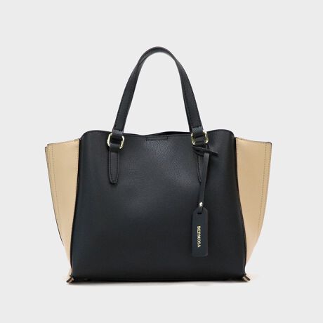 傫AȂfC[g₷TCY͂2WAYobOBpointEO\ȃV_[XgbvtŃV[ɂĎg\EOɂ|PbgtOwBE蕔}OlbgŒSɌŒ肷邱Ƃň芴 + Ȑ̏炵VGbgBETChɐ؂ւAVvȒɃfUCvX肷ȂX^ĆBEC[͖ʂ̖LXy[XɂȂĂAt@Xi[ŊJł̂SE|Pbg6tĂ̂ŁAMdi⏬ނ̊ǗɃIXXBEǂȕɂVvȃfUCɉAet̎dlłƊ|CgBEON/OFF킸֗Ɏgđ劈ԈႢȂ̃ACełBiEO|PbgFȂE|PbgFt@Xi[|Pbg~1AI[v|Pbg~2E|PbgFI[v|Pbg~3EA4Ήi22~31cm)F~Ezi10~20cmjFZEybg{gi500mljFZEybg{gci500mljF~fpʐ^͎BeɂAۂ̃J[ƑقȂꍇ܂B\߂Bi̐F̖ڈ́AiP̂̉摜QƂBîCɓo^ @n[g}[NNbNIJ[̍ēגʒmAZ[m点܂BVbv̂Cɓo^ @ViēגʒmȂǁAȏ󂯎邱Ƃł܂B[^:99029]