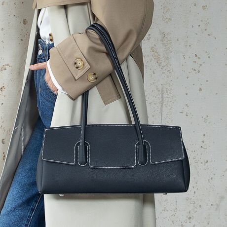 gh̉tH̃OnhobO.pointEnɃXeb`ANZgƂĉffUCBE3włƂ}`tȂ̂Ōȏ̎[́BEetŃobOuƂtɂ̂|CgBEOnhȂ̂Ń{[̂AE^[ƍ킹Ă|₷E{vfނŒgobOȂ̂ŃMtgɂIXXłBiEA4Ήi22~31cm)F~Ezi10~20cmjFEybg{gi500mljFEybg{gci500mljF~fpʐ^͎BeɂAۂ̃J[ƑقȂꍇ܂B\߂Bi̐F̖ڈ́AiP̂̉摜QƂBîCɓo^ @n[g}[NNbNIJ[̍ēגʒmAZ[m点܂BVbv̂Cɓo^ @ViēגʒmȂǁAȏ󂯎邱Ƃł܂B[^:19783]