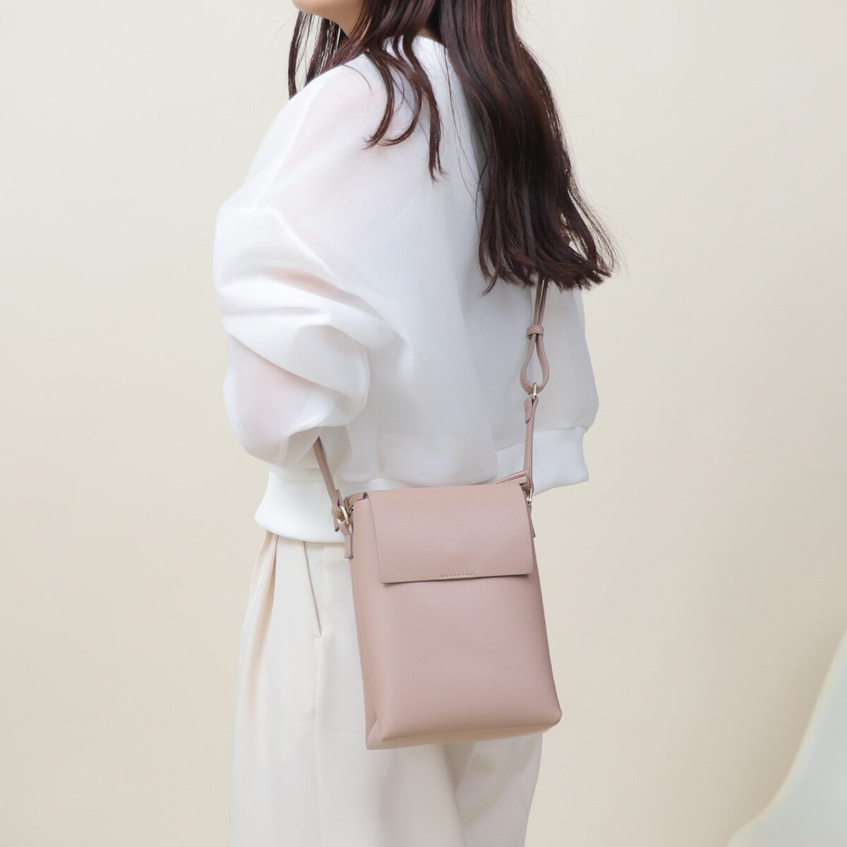 【新品】ジルバイジルスチュアート Minnieラタンポシェット 楽天市場】Minnieラタンシリーズ(Minnieラタンポシェット) JILL