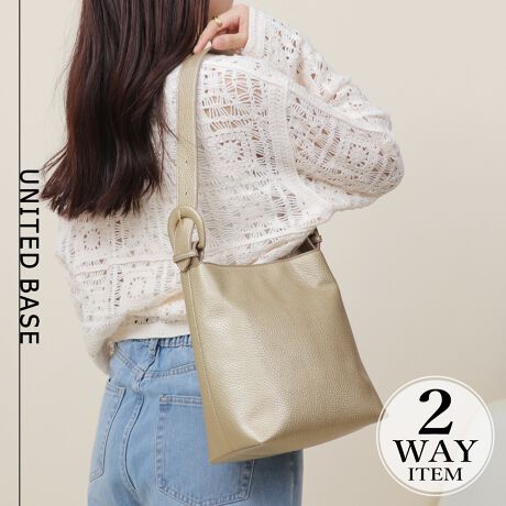 ghCNȃnhQWAYXNGAV_[obOBE߉\ȃV_[2^CvtBE500ml̃ybg{gƋMdiȂǂ鏬傫Ȃ悢TCYB(`4[s)Ewʂ̊Oɂ̓t@Xi[|PbgĂ̂ŌgтȂǂTbƎ[BEɂ̓I[v|Pbg~2At@Xi[|Pbg~1Ă̂ŏ̎[ɂ֗BEԌ̓}Olbg^CvŎo₷̂|CgBEobO{̂Ɠfނ̃xgŁAVvȂANZgɁBiEV_[RtEO|PbgFt@Xi[|Pbg~1E|PbgFt@Xi[|Pbg~1AI[v|Pbg~2EA4Ήi22~31cm)F~Ezi10~20cmjFEybg{gi500mljFEybg{gci500mljFfpʐ^͎BeɂAۂ̃J[ƑقȂꍇ܂B\߂Bi̐F̖ڈ́AiP̂̉摜QƂBîCɓo^ @n[g}[NNbNIJ[̍ēגʒmAZ[m点܂BVbv̂Cɓo^ @ViēגʒmȂǁAȏ󂯎邱Ƃł܂B[^:94095]