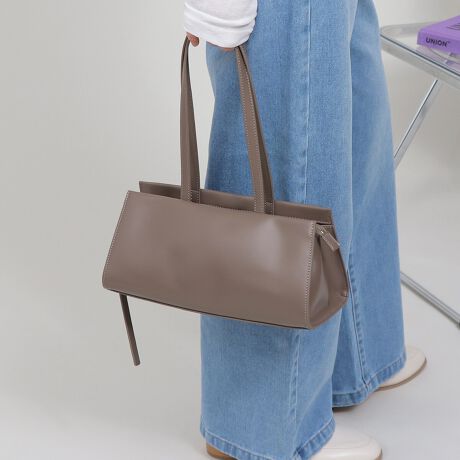 gĥ鉡VGbg͂̃obÕX}[gȃVGbgɁA͎d؂|PbgtOwׂ̍ȃfUĆBołȂAIP[WobOƂĂg鍂fUCBRpNgȃTCYŏiɁAnh͒߂Ō|łl̏炵g[gobOBG߂V[킸lXȃV[Ŋ􂷂obÓA1̓}XgŎĂACeB1.֗ȉfUCiȃTCỸ~jobOłAڈȏɑeʁB܂zAX}zApXP[XACtHAnJ`RXȂǁAoɕKvȃACe͂1ɓZ܂Xy[XAz[\łB2.d؂|Pbgt̎OwSɂ̓t@Xi[̎d؂|PbgtBÕXy[X}Olbgŕ邱ƂłAACeprɍ킹ĕ𕪂Ď[邱Ƃ\łBt@Xi[t̃|Pbgɂ͋Mdiނ̎[߂łB3.d؂|PbgȊOɂ2|PbgtS̎d؂|PbgȊOɂɂ̓t@Xi[|Pbg~1AI[v|Pbg~1tĂA悭gނ͂gpĂBS̎[ɔׂƏ߂̃|PbgɂȂ܂AނqɂȂȂ炸Ɏ[ł̂֗ȃ|CgłB4.|\Ȓ̎{̂̓RpNgȃTCYɂȂĂ܂A͒߂̃fUCȂ̂Ō|yXłBׂ߂̃nhfUCAioĂ|CgB5.{̂ɏtɂetɂ͋4ɒetB邾łȂA{̂ɏtɂ̂B6.БTCh̒ߕRfUC|CgБ̂݃TCh̕R𒷂fUCBVvȃVGbgɃ|Cg邱ƂŁACɃ[hłȃX^Co܂B7.Ɏ₷yʃfUCG߂킸I[V[YgfފɁAǂȃR[fɂVGbgBɖ360ǧyʃfUCŁAɎ₷ACełBiEO|PbgFȂE|PbgFt@Xi[|Pbg~1AI[v|Pbg~1EA4Ήi22~31cm)F~Ezi10~20cmjFEybg{gi500mljFEybg{gci500mljF~fpʐ^͎BeɂAۂ̃J[ƑقȂꍇ܂B\߂Bi̐F̖ڈ́AiP̂̉摜QƂBîCɓo^ @n[g}[NNbNIJ[̍ēגʒmAZ[m点܂BVbv̂Cɓo^ @ViēגʒmȂǁAȏ󂯎邱Ƃł܂BîCɓo^ @n[g}[NNbNIJ[̍ēגʒmAZ[m点܂BVbv̂Cɓo^ @ViēגʒmȂǁAȏ󂯎邱Ƃł܂B[^:94088]