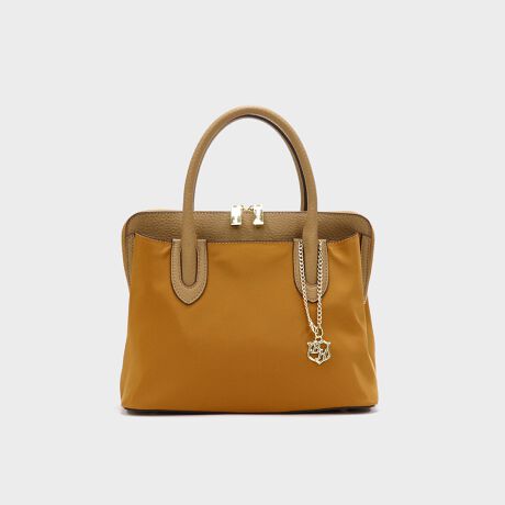 KxȃJWAƏiȕ͋C˔iC~U[nhobOpointEّfނ̑gݍ킹IőlJWAɃsb^BE}`12.5cm̂500ml̃ybg{g[\BE[ɕ֗3w\ŁAOʂƔwʂɃ}OlbgJ̃|PbgtBEiȔ̂iCƃV{̂郌U[iȕ͋Co܂BEobO≘ꂩĂetȂ̂|CgBEV_[xgtŁA|E΂ߊ|ƂĂg܂BcoordinateEJWA炫ꂢ߃X^C܂ŕLV[Ŋ􂵂܂BiEO|PbgF}OlbgJ|Pbg~2(OʁAw)E|PbgFt@Xi[|Pbg~1AI[v|Pbg~2EA4Ήi22~31cm)F~Ezi10~20cmjFEybg{gi500mljFEybg{gci500mljF~fpʐ^͎BeɂAۂ̃J[ƑقȂꍇ܂B\߂Bi̐F̖ڈ́AiP̂̉摜QƂBîCɓo^ @n[g}[NNbNIJ[̍ēגʒmAZ[m点܂BVbv̂Cɓo^ @ViēגʒmȂǁAȏ󂯎邱Ƃł܂B[^:99093]