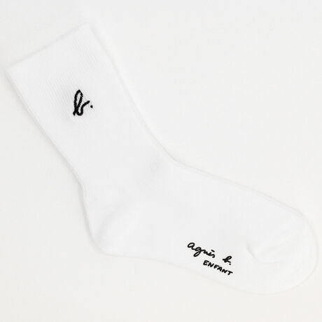 [^:SO13AC55]ubNɁub.ṽSANZgɂȂ\bNXBJWAX^Cɂ҂ŁAXj[J[⃍[t@[ƍ킹ƁAɉo܂B