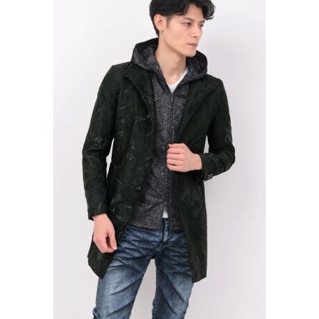 [^ԁF2002033]yDESIGNz C^APIERO GALIЂ̃[YWJ[hgpCgR[gB GbW܎ɂ̓C[{AV[vȊ痧ɁB Jb`lołꒅɎdグĂ܂B  yTEXTILEz 1901NC^AkK[eɂĐݗꂽPIERO GALLIЂ̃[YWJ[hłB oɃiC̋ɍ׃mtBgA܎ɂQF̃|GXeQƃXbggpWJ[hfނŁAGȐDgDƎ̑gݍ킹ŉs鎁ƂȂĂ܂Bfg 185cmFpTCY LL