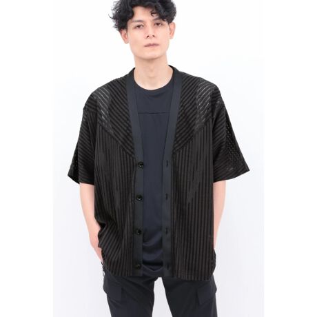 [^ԁF2002077]yDESIGNz bZbVXgCvW[W[ō肱񂾃I[o[VGbgJ[fBKBXgCv𐶂fގgƁAh}X[uVGbgŁAƂtH`B𐶂[hcAGe[}̃T[tbNےtꒅɎdグĂ܂B yTEXTILEz u₩Ȉۂ̃XgCvbZW[W[BƂҒngDŕIɓoƂɂăC[hX^Cɂ߂̑fނƂȂĂ܂B *fނ̓AЂ戵ɂӉB