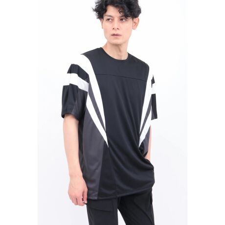 [^ԁF2002075]yDESIGNz spȃJbeBOŃ[hooCJ[Jbg\[B mg[ŃV[vȃJ[uJbeBOAꖇł݊̂ACeɎdグĂ܂B yTEXTILEz ďɃIXX̂┖75d|GXeX[XB NAȕ\ʊŁAh[v̂jbgfނƂȂĂ܂B