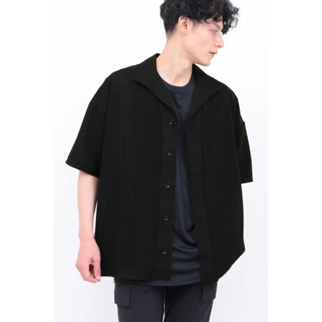 [^ԁF2002076]yDESIGNz Ăɂ߂̌y₩ȃI[o[VGbgI[vJ[VcB @ׂȃ`FbNƖn̑fރRrfUCŁAJWAȂꂽۂɁB Ge[}̃T[tAz铧[hȈꒅłB yTEXTILEz Ƃ낯ȃ^b`̃|GXeVA[`FbNƁAщH}TRcC̃RrgB y₩ƓAKxȃVc@ׂȑfފƂȂĂ܂B