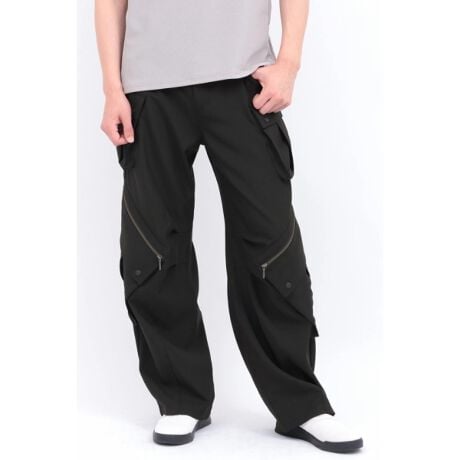 [^ԁF2002083]yDESIGNz ghǋyChJ[SpcB ChVGbgɁAGƐɃ_[c{AJ[u𕷂▭ȃtH\zB eƕGɔzJ[S|PbgAZIPANZgڂ{łB fjƃJ[SfUC𓥏PARC|Pbg⃊xbgt邱ƂŃANeBuȃfUCɏ؂Ă܂B yTEXTILEz |GXe~|E^̃Xgb`IbNXfށB Ƃ\ŁAVƂƂ^b`𕹂fނƂȂĂ܂B