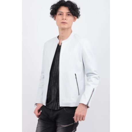 [^ԁF2002121][DESIGN] ibpgpVOC_[XB V[vȃJbeBOƑ@ׂȃXeb`[NŁAVv̒ɂlߍ񂾈ꒅłB [TEXTILE] 炩ȎG肪̃ibpgpBLׂAy₩łȂKxȑϋvĂ܂BiȌ򊴂Ə_ɗDĂASn̗ǂƃtBbg̍łB