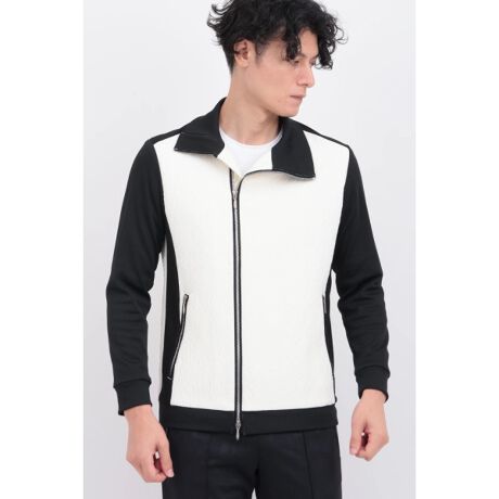 [^ԁF2002146][DESIGN] ّfނْ̋ƔAVg[fUCňɗZATORNADO MART̐^ƂgbNWPbgB Ct@ubNɂ́Aό`[u𗧑̓Iɕяオ点tNWJ[h̗pBoICpNgƏiȉAeAÂȃCpNg𐶂ݏo܂BɁA₩Ȍƃh[vۗVL[uW[W[𑳂܁Ap[cɔzuAȂ₩ȓvXBɁAeCɂ́ANAŃRpNgȃ^b`̃nCQ[WW[W[hbLOBxȕ\ʊŜ߁AfފԂ̃RgXgNɈۂÂ܂B vZꂽJbeBOƃAVg[Ȑ؂ւAX|[eBłȂA@MhȈۂoBt@bVƋ@\˔ÁgEWEGKXhےꒅłB [TEXTILE] ό`[u𗧑̓Iɕ\tNWJ[hɁA炩Ȍ򊴂VL[uW[W[AănCQ[Wŕ҂ݗĂRpNgW[W[hbLOB3̈قȂ鎿ƕ\邱ƂŁA[hȑ݊ƉKȒp𗼗BɌĉĉAeh炬AX^Cɐ[݂^fގgłB