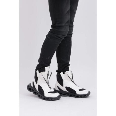 [^ԁF2002139][DESIGN] TORNADOMARTAVu[cBA[`ObhfiƂ闧̓Iȕό`\[́A݊Q̃fUCB Abp[́Aƃ}bg̃RgXgّfރRrl[VBtg2dZIṔAfUCANZgłȂ@\ɂDAÊ₷vZꂽffBe[B u[c̏dƃXj[J[̌y𓯋AnCubhȈꑫB [TEXTILE] {vƍxiC^t^A򊴂̂鍇vgpB TCY\L S:25`25.5cm M:26`26.5cm L:27`27.5cm