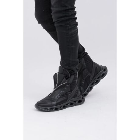 [^ԁF2002139][DESIGN] TORNADOMARTAVu[cBA[`ObhfiƂ闧̓Iȕό`\[́A݊Q̃fUCB Abp[́Aƃ}bg̃RgXgّfރRrl[VBtg2dZIṔAfUCANZgłȂ@\ɂDAÊ₷vZꂽffBe[B u[c̏dƃXj[J[̌y𓯋AnCubhȈꑫB [TEXTILE] {vƍxiC^t^A򊴂̂鍇vgpB TCY\L S:25`25.5cm M:26`26.5cm L:27`27.5cm