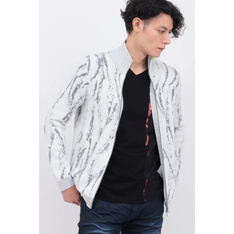 [^ԁF2002186][DESIGN] it[ĵ悤ɗh߂A[[ŕ҂ݏグX^hZIPJ[fBKjbgB_炩ȔGƍXgb`ŁA^CgŃX}[gȃVGbgɎdグĂ܂B HDƂĂ͂AAE^[̃Ci[ɂfAX^CÕANZgɂȂꒅłB [TEXTILE] [[ƍהԎ̃|GXe|킹14GNX҂݁B ̊Ɖŝ\LȕҒnA_ŃV[vȈۂ^܂B