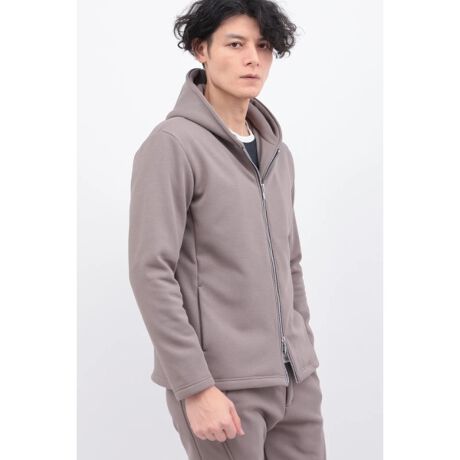 [^ԁF2002210][DESIGN] BOMBERHEATőnAANeBup[J[B IȒgւ鍂@\f BOMBERHEAT ґɎgpAWbvAbvp[J[VoB ʂ̓ȃxANт炷̂́A܂Ŗѕzɂ܂Ă邩̂悤Ȏ̒gƁAƂ낯悤ȔGłB ₷OIɌvZX|[cCNȃJbeBOƁAfޖ{̗DꂽLkɂAANeBuȃV[ł؂̃XgX܂BƉHDWbvAbvdĺAG߂̕ςڂ̃CgAE^[A^~̃R[g̒ɒ~hC[܂ŁAό݂ɑΉ\B @\ƃfUCŗZA~̐VȃX^_[hB̈ꖇAG߂̂V[AƒgAƉKɃAbvf[g܂B [TEXTILE] BOMBERHEAT