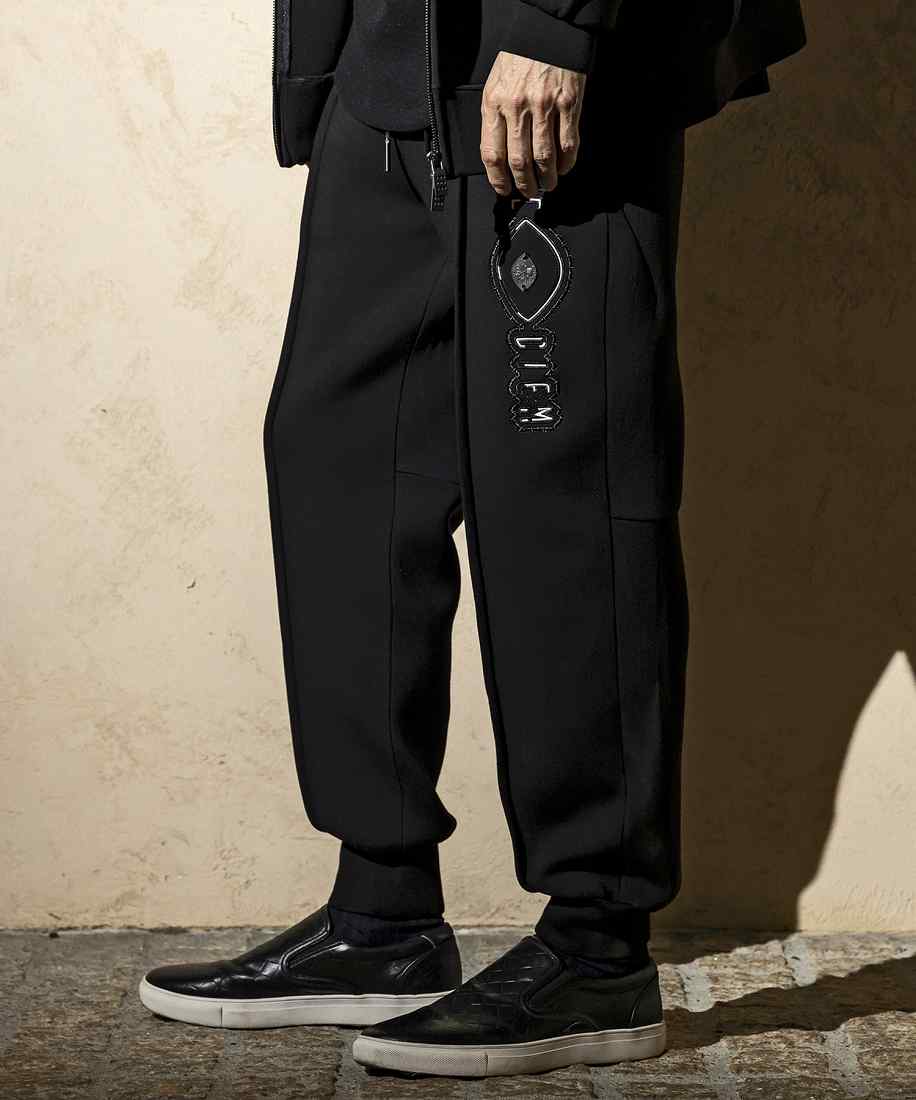 C DIEM エンボスロゴジョガーパンツ