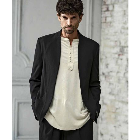 [^:MSO-25001]ƌyIȃE[̃|GXeMoWgpĂ܂BƋCy▭ɒꂽWPbgBJWAɂhXAbvɂg邽߃V[킸łꒅłBy₩ɎdďグA~j}ȃfUCǋn̖ꖇdāAtg̓tbN̗pĂ܂BZ^[obNɂ̓uhACR̃^`bvtĂ܂B----------------------------------------------------------------------------yC DIEM@JyfBGzuh̗R͋IO1IÑネ[}̎lAzeBEX̎ɓoꂷ(e)Bu̓E(seize the day)vƖ󂳂AȕuԂ𐶂vȂǂ̈ӖwBoNɂĖƐ[݂𑝂Ƃvi̊{I͂ł邪AJyfBG̃U[v_NgɊւĂ͂̌ł͂ȂBt@[XgRNV̔\ȗAt@bV̈𒴂Č|piƕ]ACeQ́AfUCi[S̐M񂹂1l̐ElɂđSsƂōAiKŊɑ܂ĂBɂ邻̏uԂAgvĂĥBIꂽ1̊vA܂ꂽ1{ᰁA{ꂽ߂H̑SĂɁAN̊Ԏ󂯌pĂ̂悤ȗjAgɂ邱Ƃ̊т邱ƂłB`ƋZȊSĂ𒍂ĐɑoSĂ̐íANtg}Vbv̌̂̂Ȃ̂łB͒p邱ƂɂčĂѐVȖ𐁂܂AAɂ҂̐l̎pɔfĐɊ̂łBATTENTIONiʐ^͂ł茻iČ悤ɐSĂ܂Ap̃j^[ɂ荷ق܂BTCYdȂǂɑ̌̍ꍇ܂Bi̎dlуfUC͉P̂߁A\ȂύXꍇ܂B