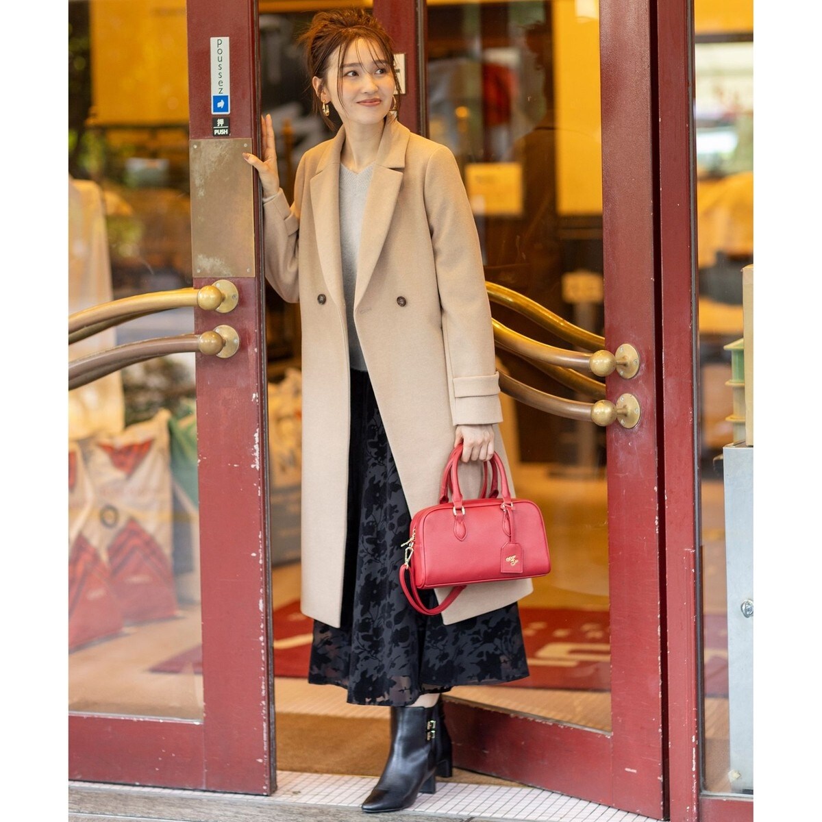 CLASSY.12月号掲載】ロロピアーナ スーパー ウール チェスターコート