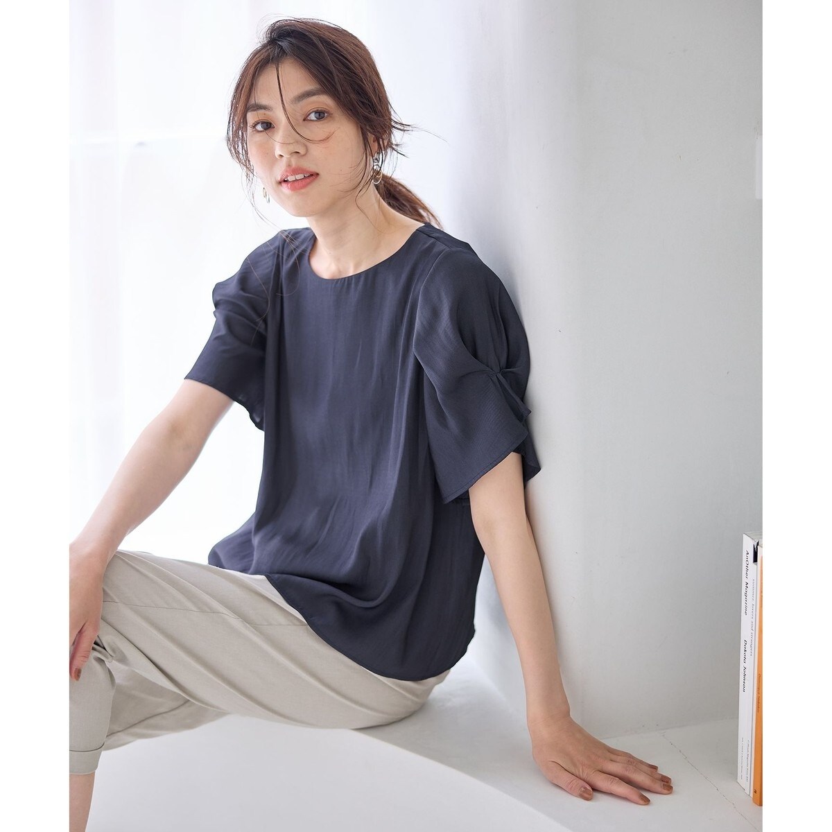 マットサテン袖タックブラウス | エニィ(ANY) | マルイウェブチャネル