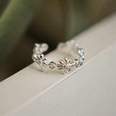 i̓Vo[925ŃR[eBOĂ܂BAM[NɂfނgpĂ܂AׂĂ̕ɃAM[NȂƂ񑩂̂ł͂܂Bystyiroz̖킭킭ʂĂ܂B "styiro"Ƃ́AtXŉMӖystylozƍʁyiroz킹sʁiFjMẗӂ̑B w̃R[fBl[gɂAFM̔JƂ̂킭킭悤ȋCxƂӖ߂Ă܂BႤobOAႤANZT[AႤwAAW ÃX^CmV[Cɍ킹vf肰Ȃ邻ȑl̂߂̃uhłB摜̏i̓TvłBۂ̏iƐFAdlAHATCYAfޓ኱قȂꍇ܂B[^:404-2101]