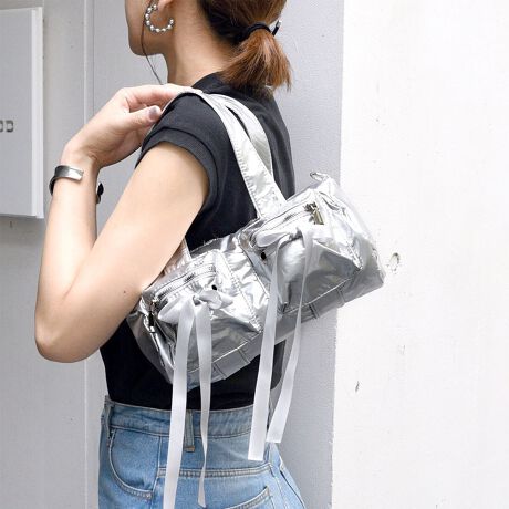 Te{tF~jȃiC{fBobOV_[tŎ΂߂OKIVvTVc烏s[X܂ŕLg܂IRpNgȂ炵[́I500ml̃ybg{gⒷz܂Bydlz߉\V_[xgF1{t@Xi[|PbgFOQAPystyiroz̖킭킭ʂĂ܂B "styiro"Ƃ́AtXŉMӖystylozƍʁyiroz킹sʁiFjMẗӂ̑B w̃R[fBl[gɂAFM̔JƂ̂킭킭悤ȋCxƂӖ߂Ă܂BႤobOAႤANZT[AႤwAAW ÃX^CmV[Cɍ킹vf肰Ȃ邻ȑl̂߂̃uhłB摜̏i̓TvłBۂ̏iƐFAdlAHATCYAfޓ኱قȂꍇ܂Bi摜́A̓p\RȂǂ̉{ɂAۂ̐FƈقȂČꍇ܂B\߂BipׂɁAAeV^OEl[KmF̏AGiJAȂǁjɂgpFFڂ̌ƂȂꍇ܂̂ŁA戵ɂ͏[ӂBAR[≖fnȂǂ̏ŁEۉtiɕtƁAFϐFEV~ꍇ򉻂𑁂߂錴ɂȂ܂̂łӂB[^:364-1991]