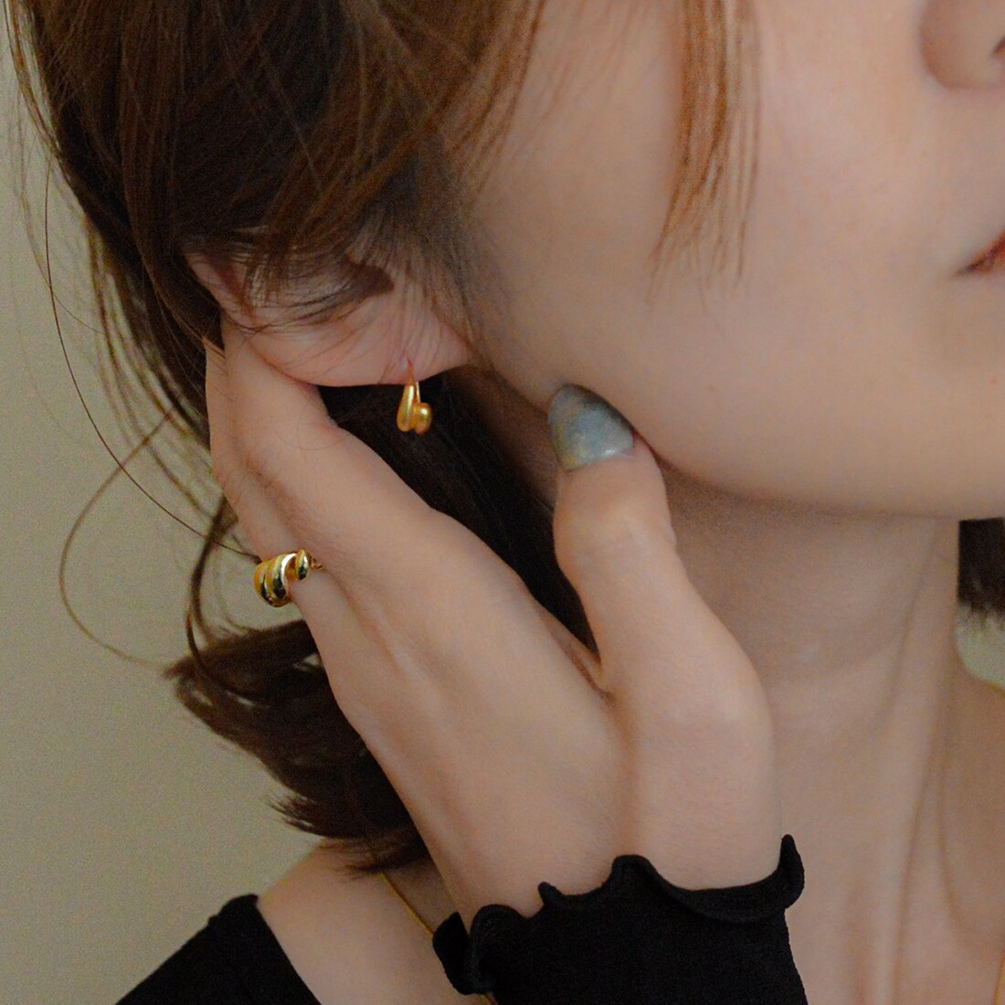 ニッケルフリー マットメタルフープピアス | スタイロ(styiro
