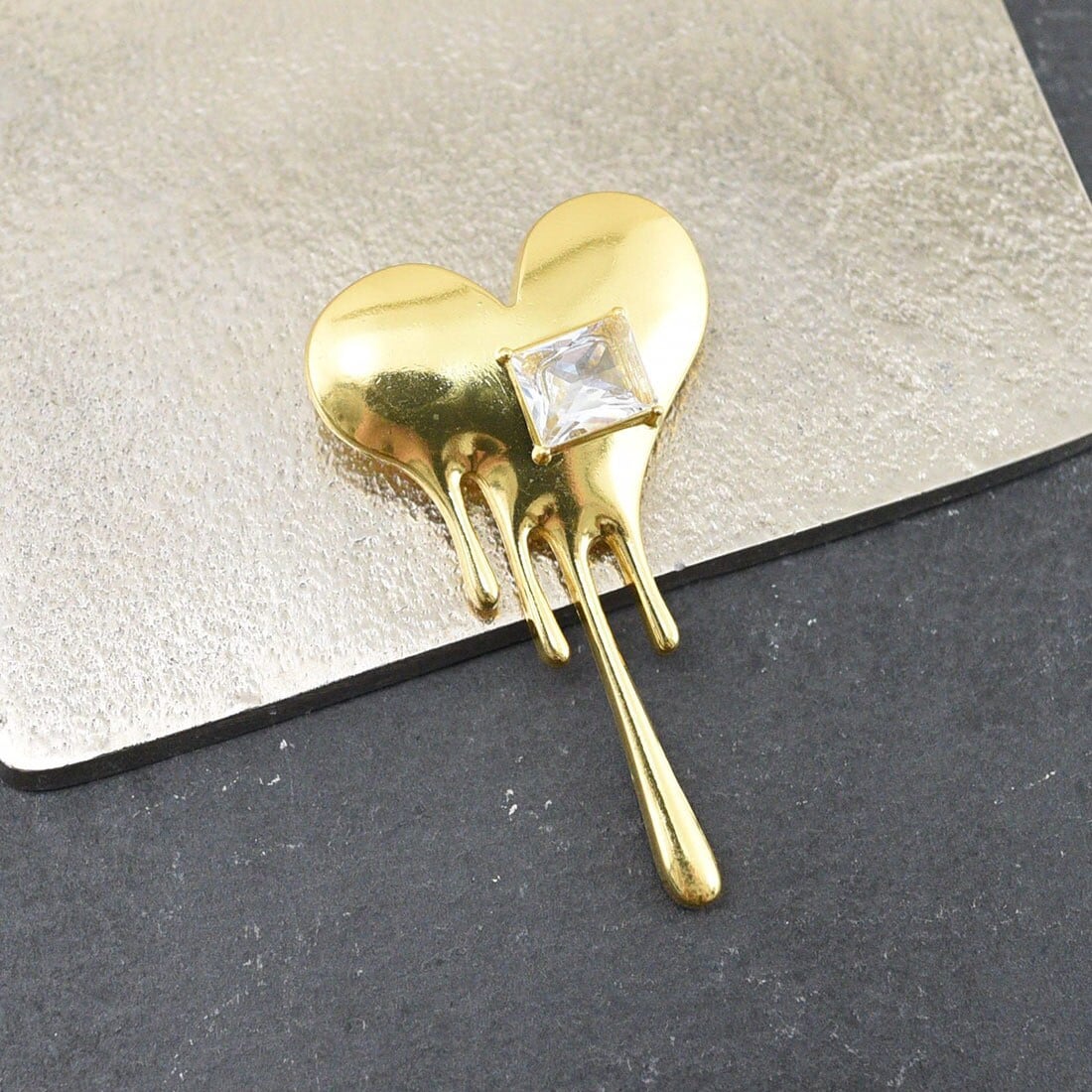 [}C]rW[gn[g^u[`/X^Cistyiroj S[h