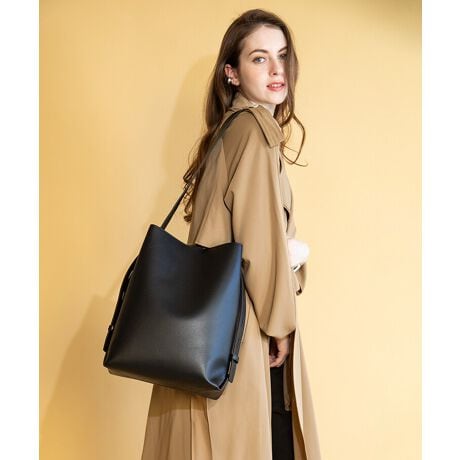 ꂽVvfUCBd؂ŋ@\l̃V_[obO2025AWVFFAC{[VvX^CbVȃfUC͂̃V_[obOBʂ̂ȂtHƏ㎿ȃtFCNU[̎Al̕iiĂ܂BobOɂ͎d؂肪AA4TCYۂ܂eʐ݌vBd̏ނ̕Ki𐮗ڂ₷Ag̗ǂQłBOɂ͕֗ȃ|PbgtŁAX}zpXP[XȂǂoACeX[YɎ[ł܂BV_[Xgbv͒߉\ŁARɃJX^}CYł̂|CgB|A΂ߊ|ǂłg܂BV[ɍ킹Ďg閜\obOʋ΁AVbsOAJWAȂo܂ŁAǂȃV[ɂYobOłB^E[X͂AItBXJWAɂ}b`J[WJiubNEg[vjpӂĂ܂BPUU[Ƃͥ_炩ƂG肪ŁA{vɋ߂ڂƎ̍/vłB{vî悤ȓʂȂ͕Kv܂BϐɗDĂ邱ƂłAJȂǂ̐Ă̓̊ȂǂŉĂ܂ۂɂ́A炩zŐ@ĂȂǊȒPȃeiXsĂƂ蒷邱Ƃ\łBAR[Ȃǂ܂܂n܂͗򉻂𑁂߂邱ƂɌq܂̂łӂBystyiroz̖킭킭ʂĂ܂B "styiro"Ƃ́AtXŉMӖystylozƍʁyiroz킹sʁiFjMẗӂ̑B w̃R[fBl[gɂAFM̔JƂ̂킭킭悤ȋCxƂӖ߂Ă܂BႤobOAႤANZT[AႤwAAW ÃX^CmV[Cɍ킹vf肰Ȃ邻ȑl̂߂̃uhłBAR[≖fnȂǂ̏ŁEۉtiɕtƁAFϐFEV~ꍇ򉻂𑁂߂錴ɂȂ܂̂łӂB摜̏i̓TvłBۂ̏iƐFAdlAHATCYAfޓ኱قȂꍇ܂Bi摜́A̓p\RȂǂ̉{ɂAۂ̐FƈقȂČꍇ܂B\߂BipׂɁAAeV^OEl[KmF̏AGiJAȂǁjɂgpFFڂ̌ƂȂꍇ܂̂ŁA戵ɂ͏[ӂB[^:024-7901]