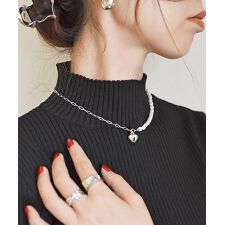 メタル×パール調ビーズトイネックレス