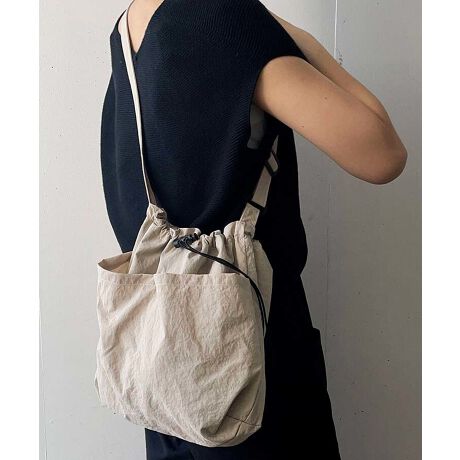 VvłȂX^CbVȃNX{fBobOoIfC[[XɍœKȂ̃obÓARpNgȌڂȂGybg{geʁBX}zzȂǂ̕Kiۂ܂TCYłBJ[: ubNAx[WAuEAJ[LV_[F߉fށF|GXeystyiroz̖킭킭ʂĂ܂B "styiro"Ƃ́AtXŉMӖystylozƍʁyiroz킹sʁiFjMẗӂ̑B w̃R[fBl[gɂAFM̔JƂ̂킭킭悤ȋCxƂӖ߂Ă܂BႤobOAႤANZT[AႤwAAW ÃX^CmV[Cɍ킹vf肰Ȃ邻ȑl̂߂̃uhłB摜̏i̓TvłBۂ̏iƐFAdlAHATCYAfޓ኱قȂꍇ܂Bi摜́A̓p\RȂǂ̉{ɂAۂ̐FƈقȂČꍇ܂B\߂BipׂɁAAeV^OEl[KmF̏AGiJAȂǁjɂgpFFڂ̌ƂȂꍇ܂̂ŁA戵ɂ͏[ӂBAR[≖fnȂǂ̏ŁEۉtiɕtƁAFϐFEV~ꍇ򉻂𑁂߂錴ɂȂ܂̂łӂB[^:4744241]