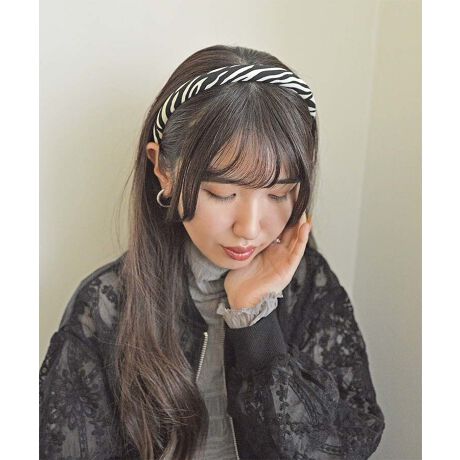 ystyiroz̖킭킭ʂĂ܂B "styiro"Ƃ́AtXŉMӖystylozƍʁyiroz킹sʁiFjMẗӂ̑B w̃R[fBl[gɂAFM̔JƂ̂킭킭悤ȋCxƂӖ߂Ă܂BႤobOAႤANZT[AႤwAAW ÃX^CmV[Cɍ킹vf肰Ȃ邻ȑl̂߂̃uhłB摜̏i̓TvłBۂ̏iƐFAdlAHATCYAfޓ኱قȂꍇ܂Bi摜́A̓p\RȂǂ̉{ɂAۂ̐FƈقȂČꍇ܂B\߂B[^:4055841]