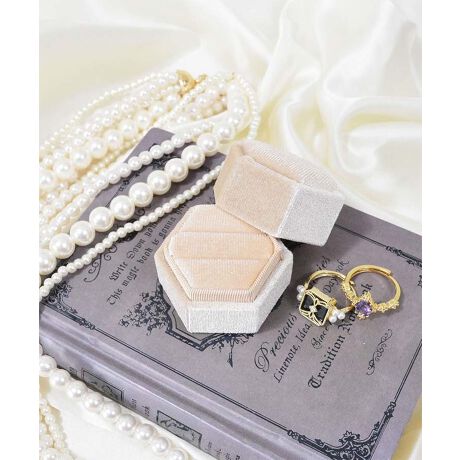 ystyiroz̖킭킭ʂĂ܂B "styiro"Ƃ́AtXŉMӖystylozƍʁyiroz킹sʁiFjMẗӂ̑B w̃R[fBl[gɂAFM̔JƂ̂킭킭悤ȋCxƂӖ߂Ă܂BႤobOAႤANZT[AႤwAAW ÃX^CmV[Cɍ킹vf肰Ȃ邻ȑl̂߂̃uhłB摜̏i̓TvłBۂ̏iƐFAdlAHATCYAfޓ኱قȂꍇ܂Bi摜́A̓p\RȂǂ̉{ɂAۂ̐FƈقȂČꍇ܂B\߂BAR[≖fnȂǂ̏ŁEۉtiɕtƁAFϐFEV~ꍇ򉻂𑁂߂錴ɂȂ܂̂łӂB[^:4042371]